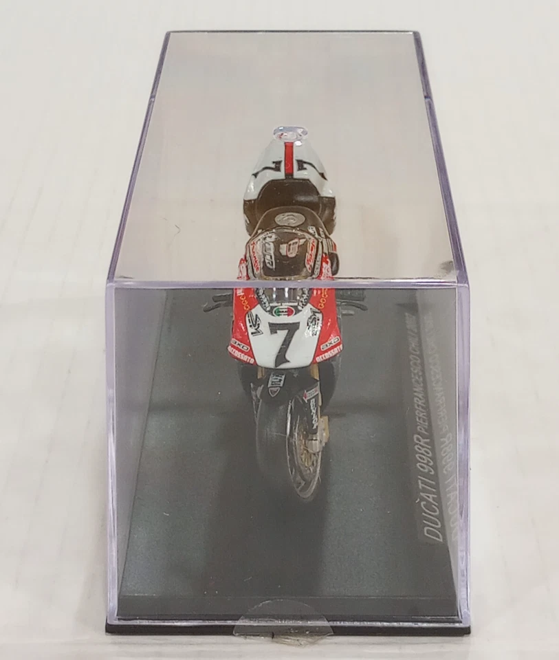 DeAgostini 1:24 Champion Bike Collection - Ducati 998R Pierfrancesco Chili 2002 - Image 3 of 4