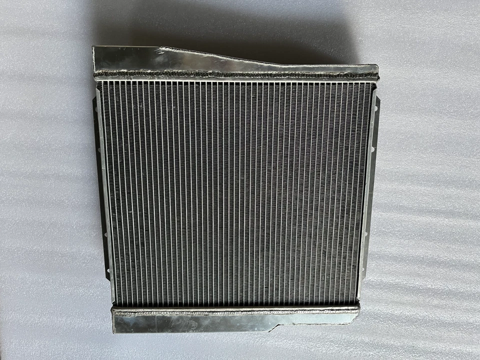 Fit TOYOTA LAND CRUISER HJ45 3.6D 1975-1980 Aluminum Radiator - Image 4 of 4