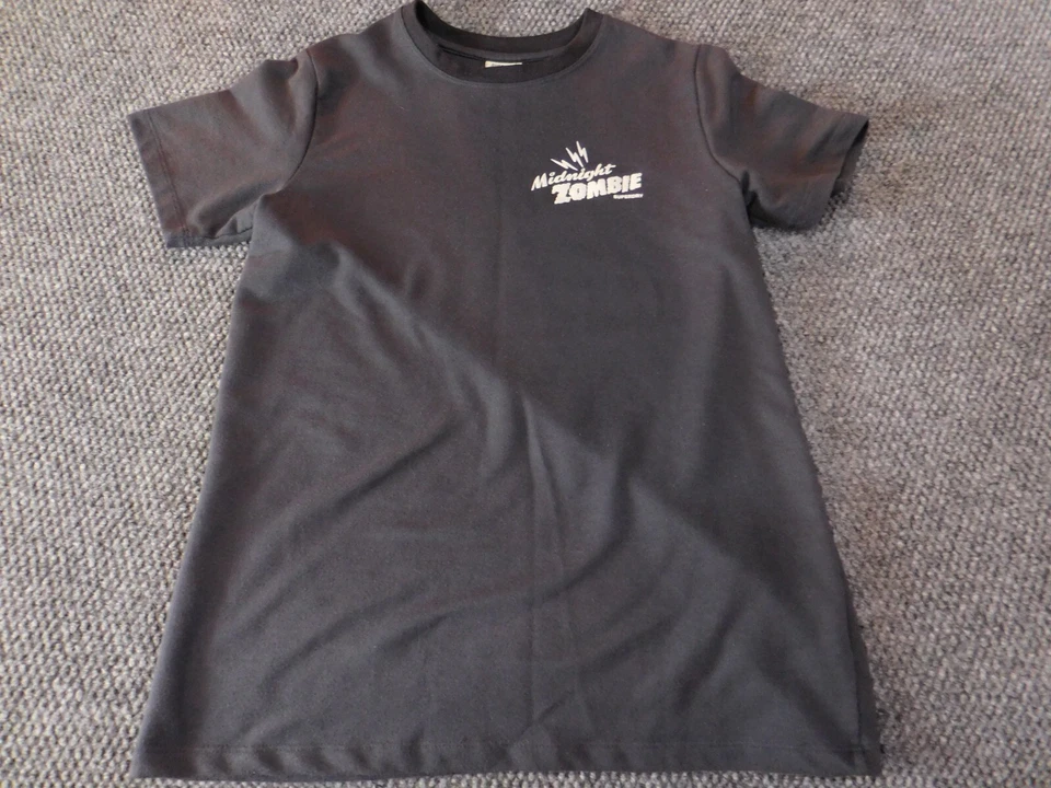 Superdry Hombre Camisa Gris Mediano Camiseta Gráfica Clásica Elástica Medianoche Zombie Foto 3 de 4