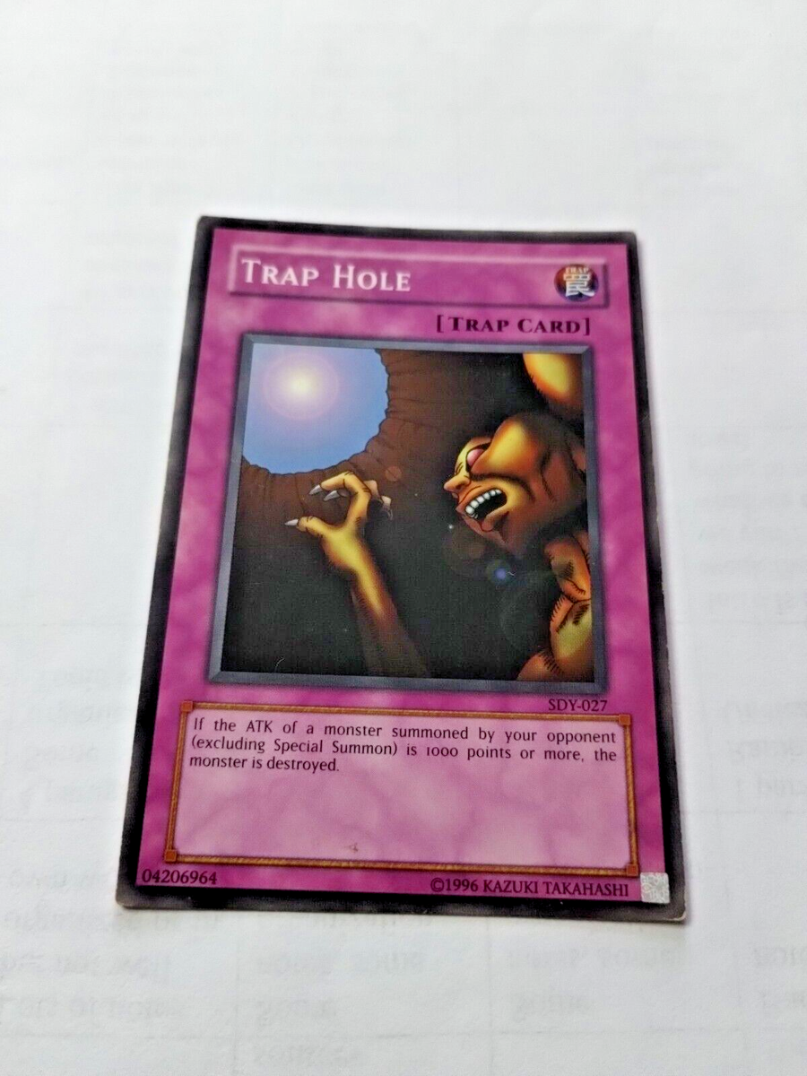 Yu-Gi-Oh! TCG Trap Hole Yugi Sdy-027 Unlimited Common - Some Edge Wear -See  Pics | eBay