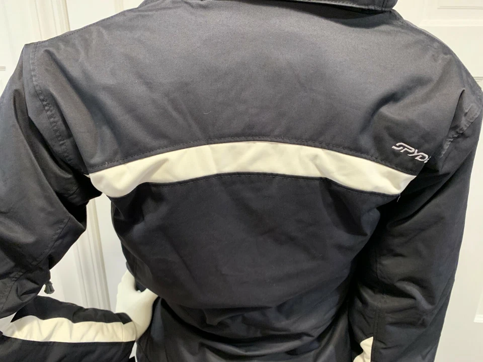 Chaqueta para invierno SPYDER "VOLÁTIL" para mujer - CÁLIDA Y ***¡A LA VENTA!!*** Negro/Blanco Foto 4 de 4