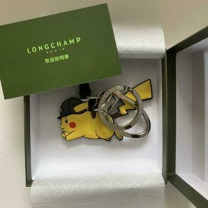 longchamp pikachu price