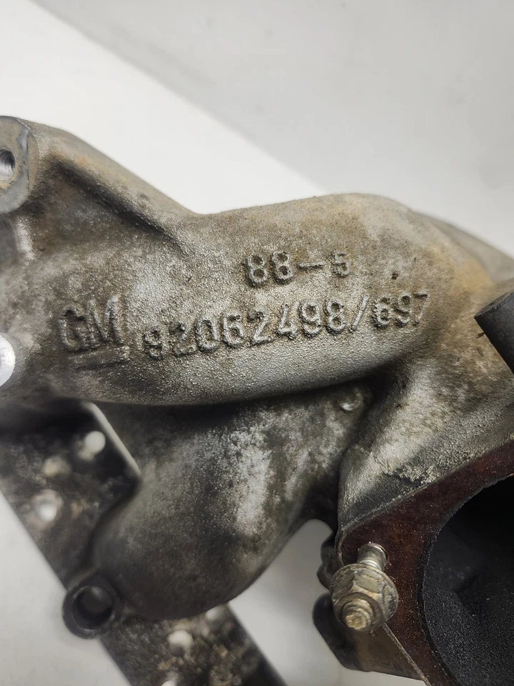 Conjunto colector de admisión motor Suzuki Forenza Wagon 2.0 2004-2005. GM 92062498/697 Foto 3 de 4