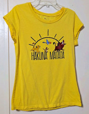 Disney The Lion King "Hakuna Matata" graphic t-shirt