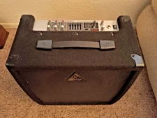 Behringer Ultratone K450FX 45W-PA/Keyboard AMP with FX & FBQ