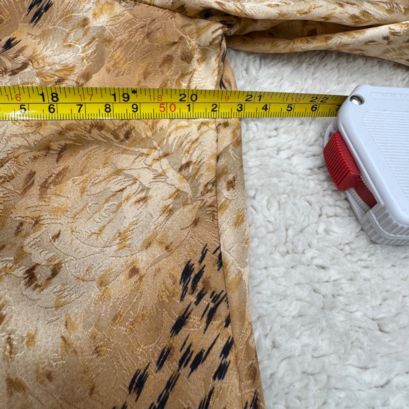 August Silk Intimates Leopard Print LS Pull Over … - image 6