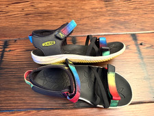 Keen Verano Hiking Sandals Open Toe Shoes Rainbow Kids Girls 1 Worn One Time