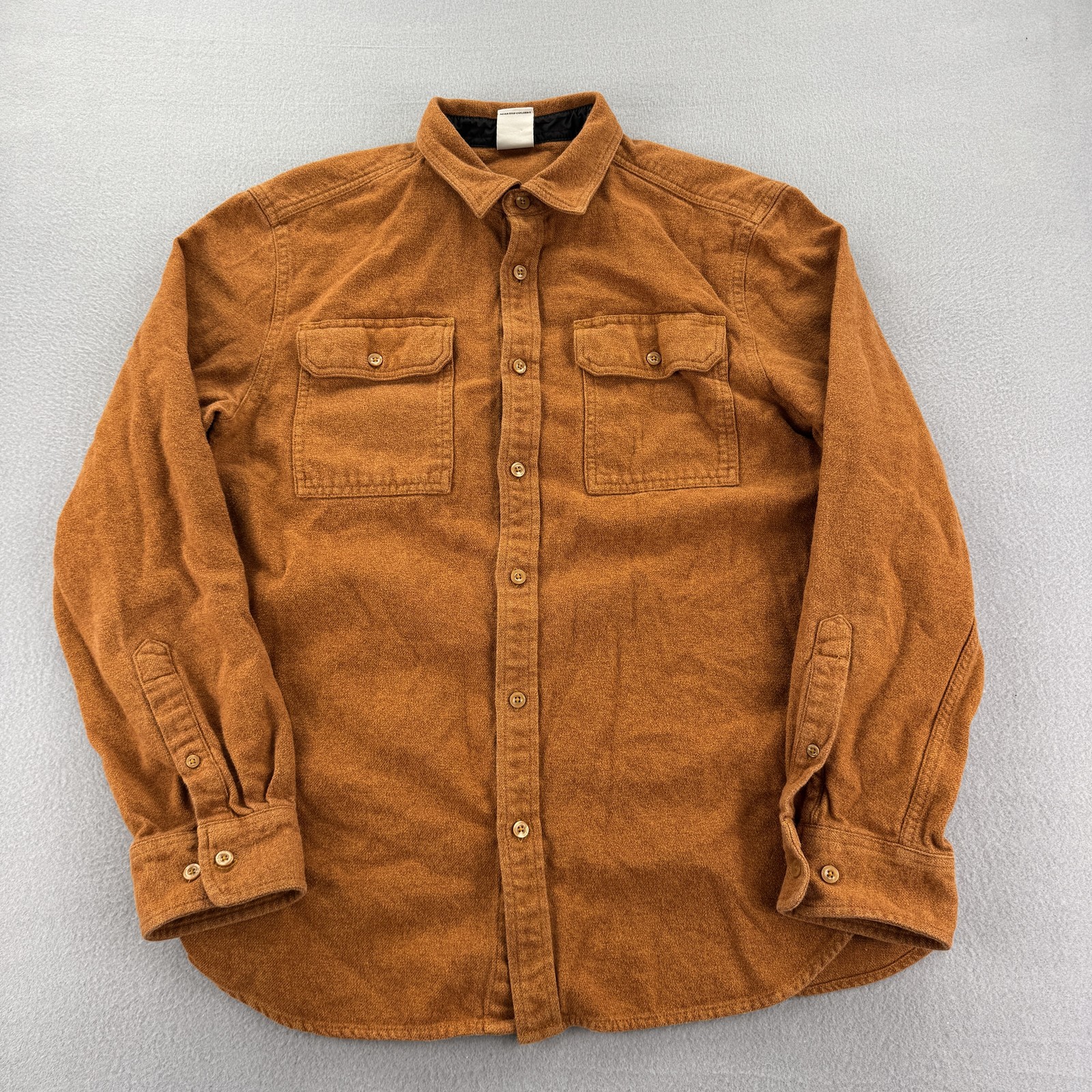 North Face Mens XL Flannel Shacket Button-Up Shirt Jacket with Two Pockets for Outdoors