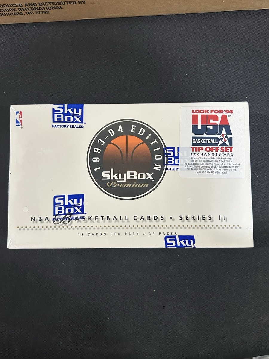 NBA、SKYBOX、クレデンシャル、パラレル、シリアル 1993-94 SKYBOX PREMIUM BASKETBALL SERIES 2 FACTORY SEALED BOX 36
