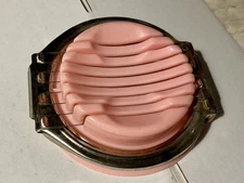 NICE Vintage MEDCO EGG SLICER Pink. Farmhouse Decor, Country 