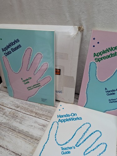 1987 AppleWorks Databases A Hands On Guide, Complete Kit 5.25 Floppy - Afbeelding 11 van 19