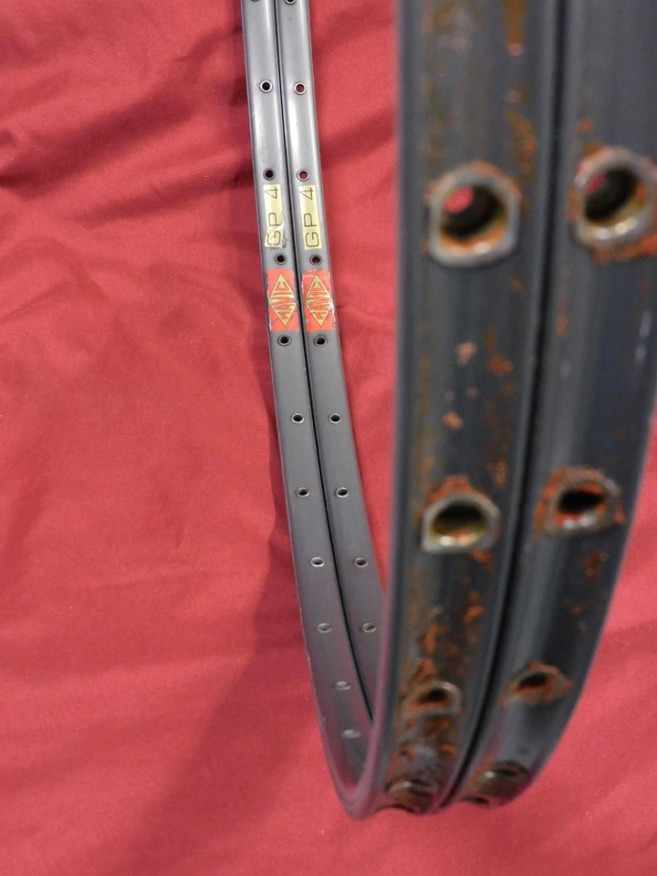 2 Vintage Mavic GP 4 Dark Gray Tubular Rims 36 Holes @ 395 grams each - Image 2 of 4