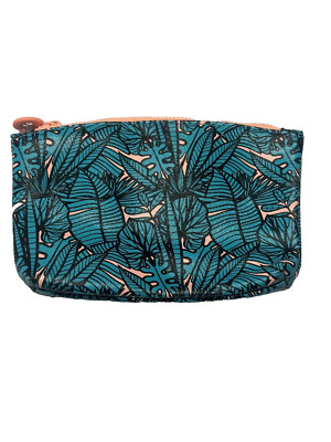 IPSY zipper pouch approximately 5X7 inches make up bag purse organizer