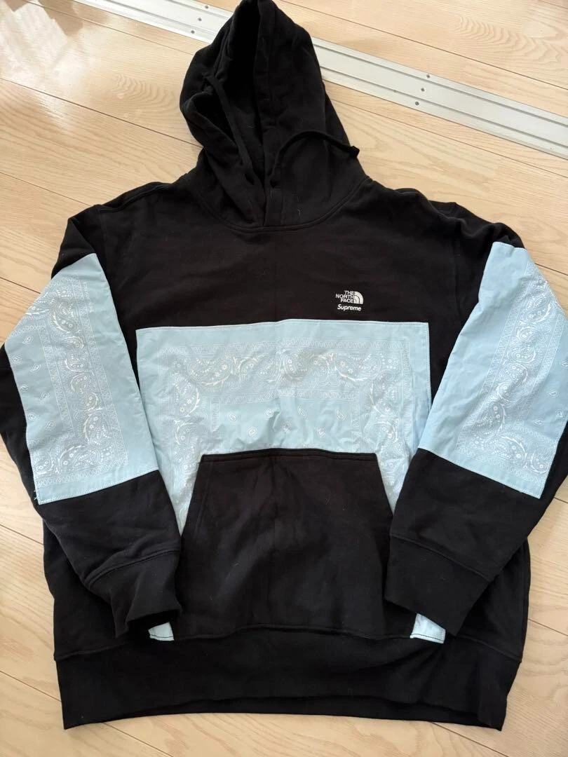 Supreme × The North Face Bandana Hooded Sweatshirt Black Size US L (ASIA XL)