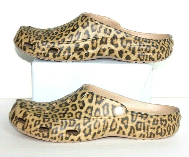 crocs freesail leopard