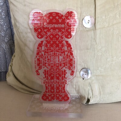 Louis Vuitton x Supreme Ultra Rare Supreme Box Logo Keychain Bag