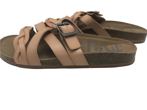 Mad Love Footbed Women Sandal, Brown 