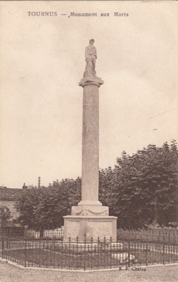 TOURNUS Totendenkmal