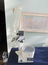 Brinkman Buchi Rotavapor  R-200 W/ Heating Bath B-490 & glass.  works: read all