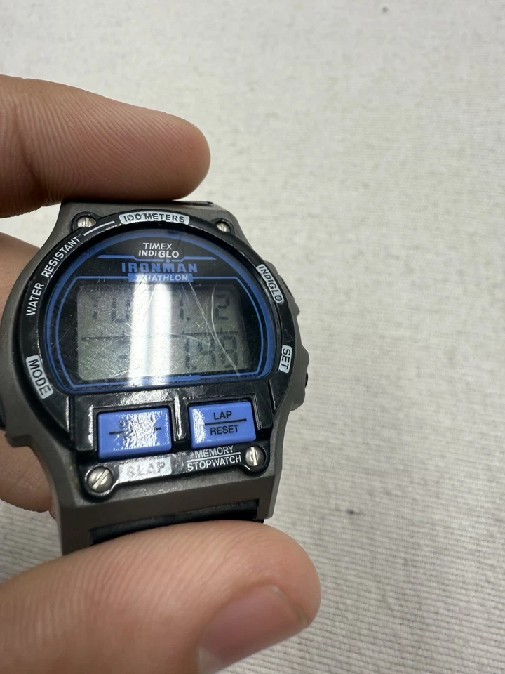 1992 Vintage Timex 'Bill Clinton' BLUE Ironman Triathlon Digital Watch - Image 2 of 4