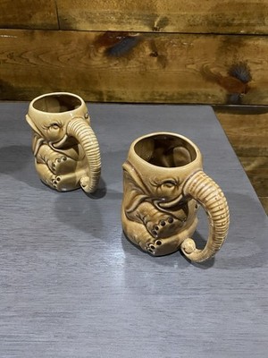 Happy Elephant Set of 2 Ceramic Coffee Mugs 3D Made in Occupied Japan 1945-1952