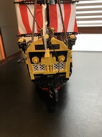 Lego Pirates #10040 &ldquo;Black Seas Barracuda&rdquo; (2002), Used, Very Good Cond,Complete