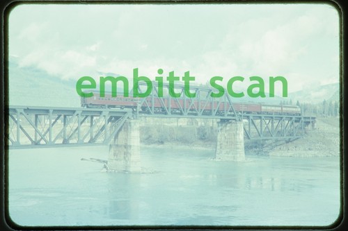 Original Slide, CPR Canadian Pacific GMD FP7 Passenger Train Action, 1950s - Picture 2 of 2