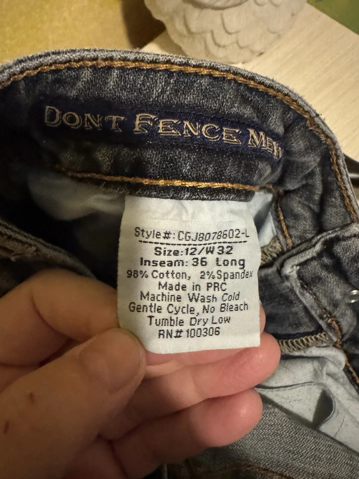 Cowgirl Up Don't Fence Me In Boot Jean Women's Size 12/32 Blue Low Rise 5-Pocket - Image 2 of 4