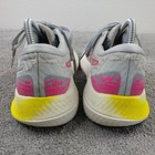 Foto 10 di 12