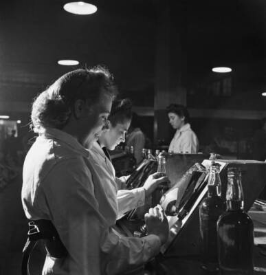 Scotch Whisky Quality Control 1945 Old Photo