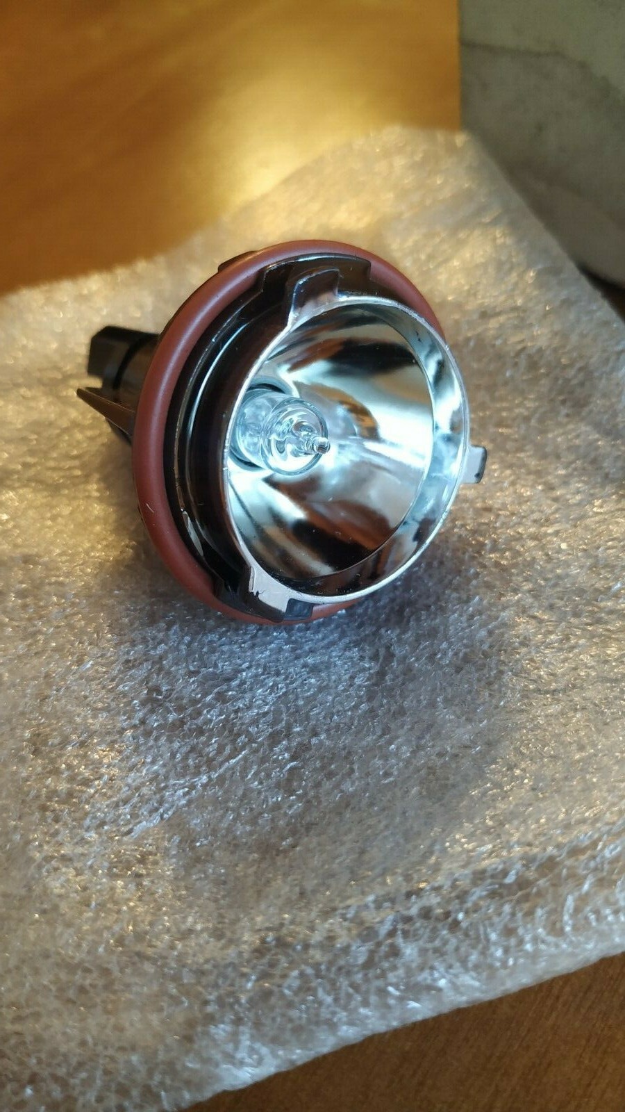 BMW E60 E61 parking light socket Genuine 63126929309 NEW with bulb