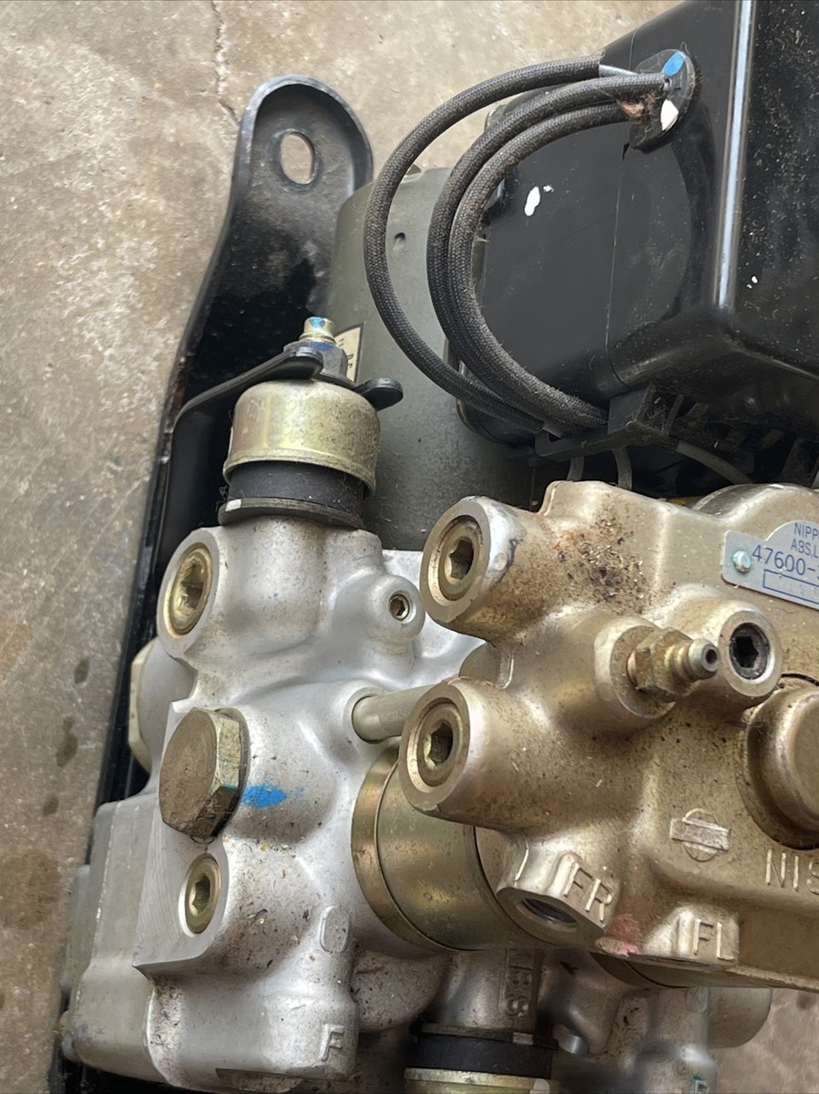 NISSAN Genuine Fairlady Z Z32 300ZX ABS Actuator Pump