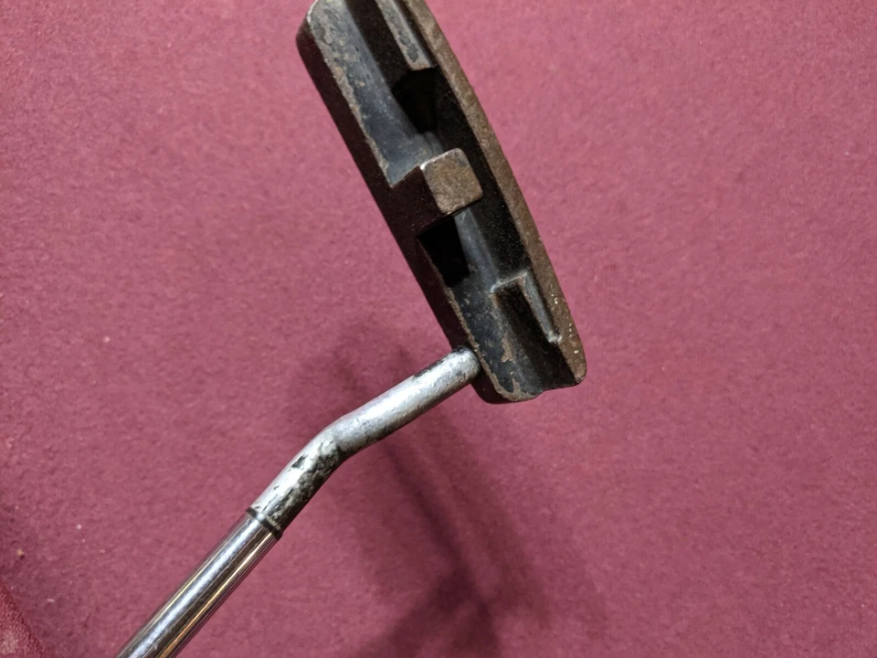 VINTAGE Arnold Palmer Putter 35 inch. RH. - Image 3 of 4