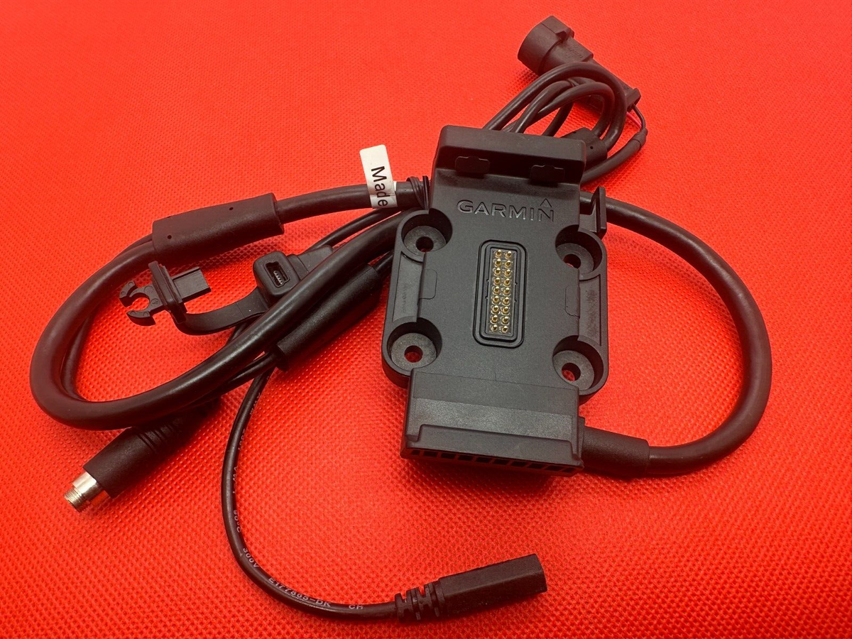 Garmin Powered Mount for Zumo Motorcycle Cradle for Hardwire 011