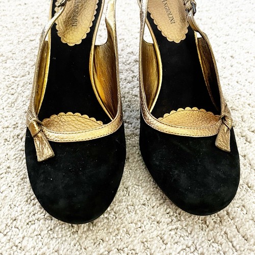 Enzo Angiolini Black Suede Leather Slingback Heels Sz 9.5 Pump Gold Metallic Bow - Picture 3 of 10