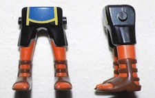 11234, 2x shorts, black, nude (South America), sandals, brown