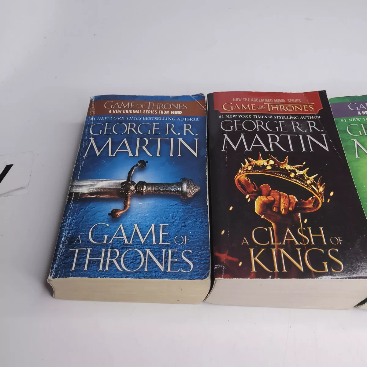 Game of Thrones - George R.R. Martin - Books 1, 2, 3, 4 - Softcover - 4  Book Set