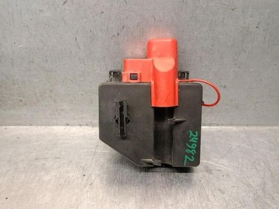 A1645400050 fuse relay box 5912470 MERCEDES-BENZ CLASE M W164 ML 320 CDI 2005