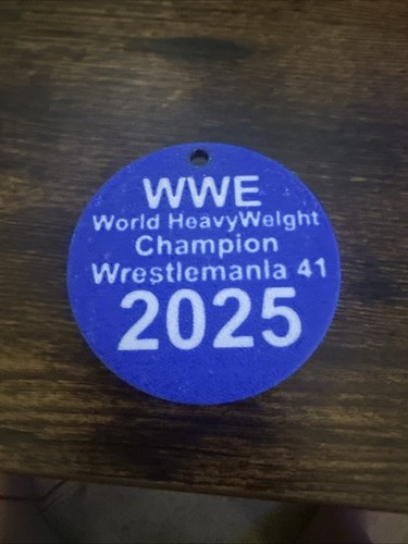 WWE Jey USO WRESTLEMANIA 41 2025 Heavyweight Champion Schlüsselanhänger YEET - Bild 2 von 4