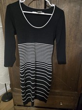 Max Studio Black White Striped Sweater Dress Knit 3/4 Sleeve Scoop Neck Size M