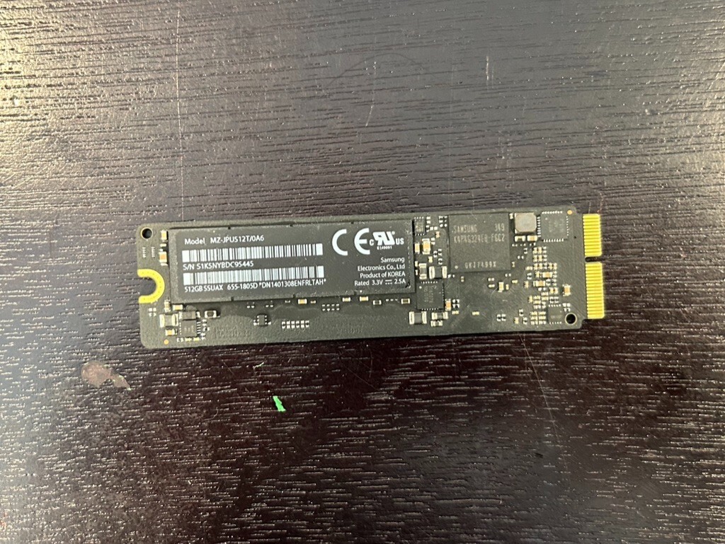 MacBook Air corei5 新品SSD Amazon.com: Apple MacBook Air 13.6