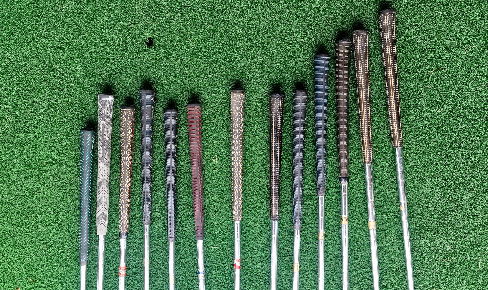 Job lot of Walter Hagen & Other Brands 13 Golf Clubs Set Player