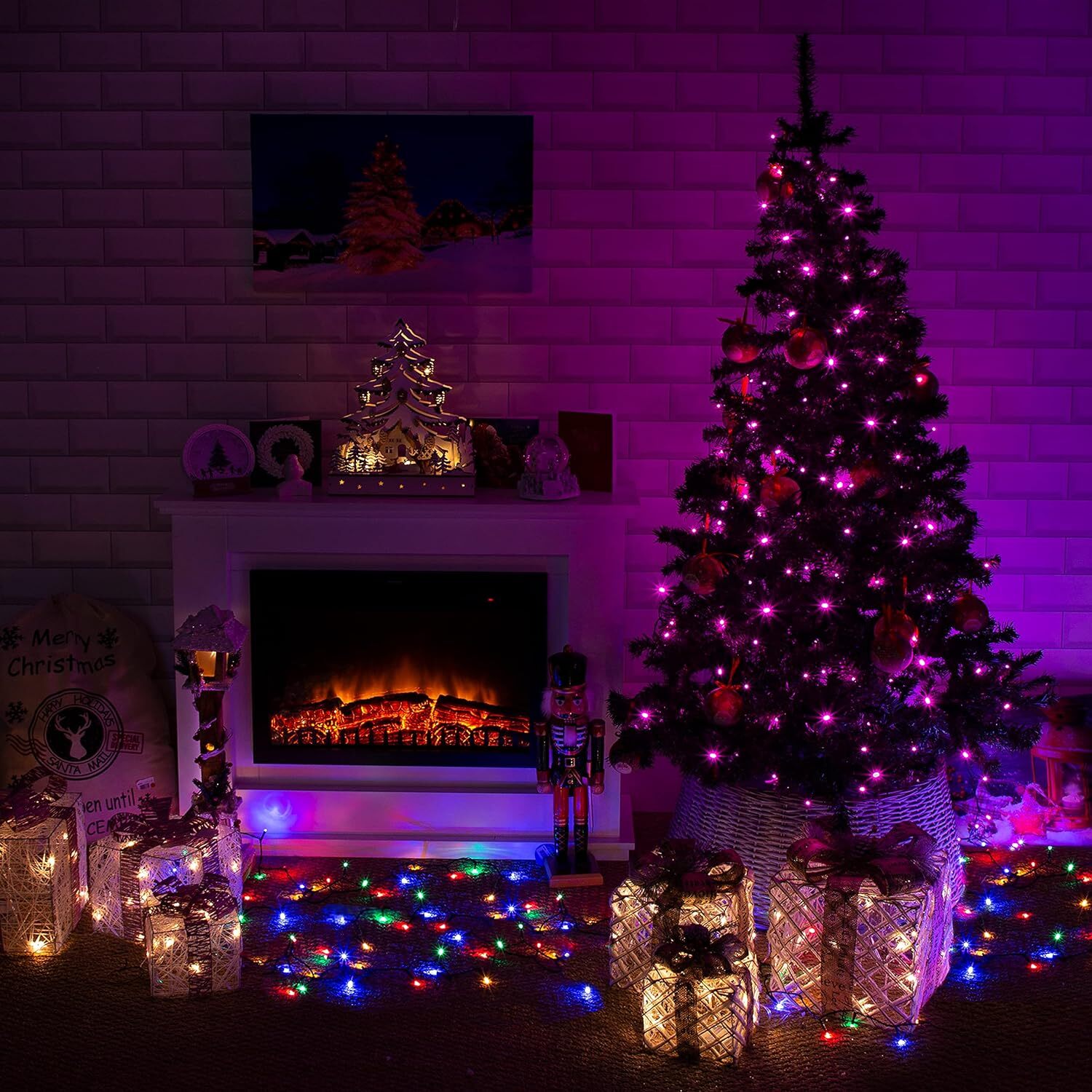 The Christmas 75030 100 Pink LED Chaser Christmas Lights