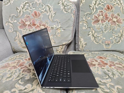 Dell XPS 15 9530 i9 13900H 64 GB 2 TB RTX 4070 FHD+ computer portatile ultrabook - Foto 8 di 11