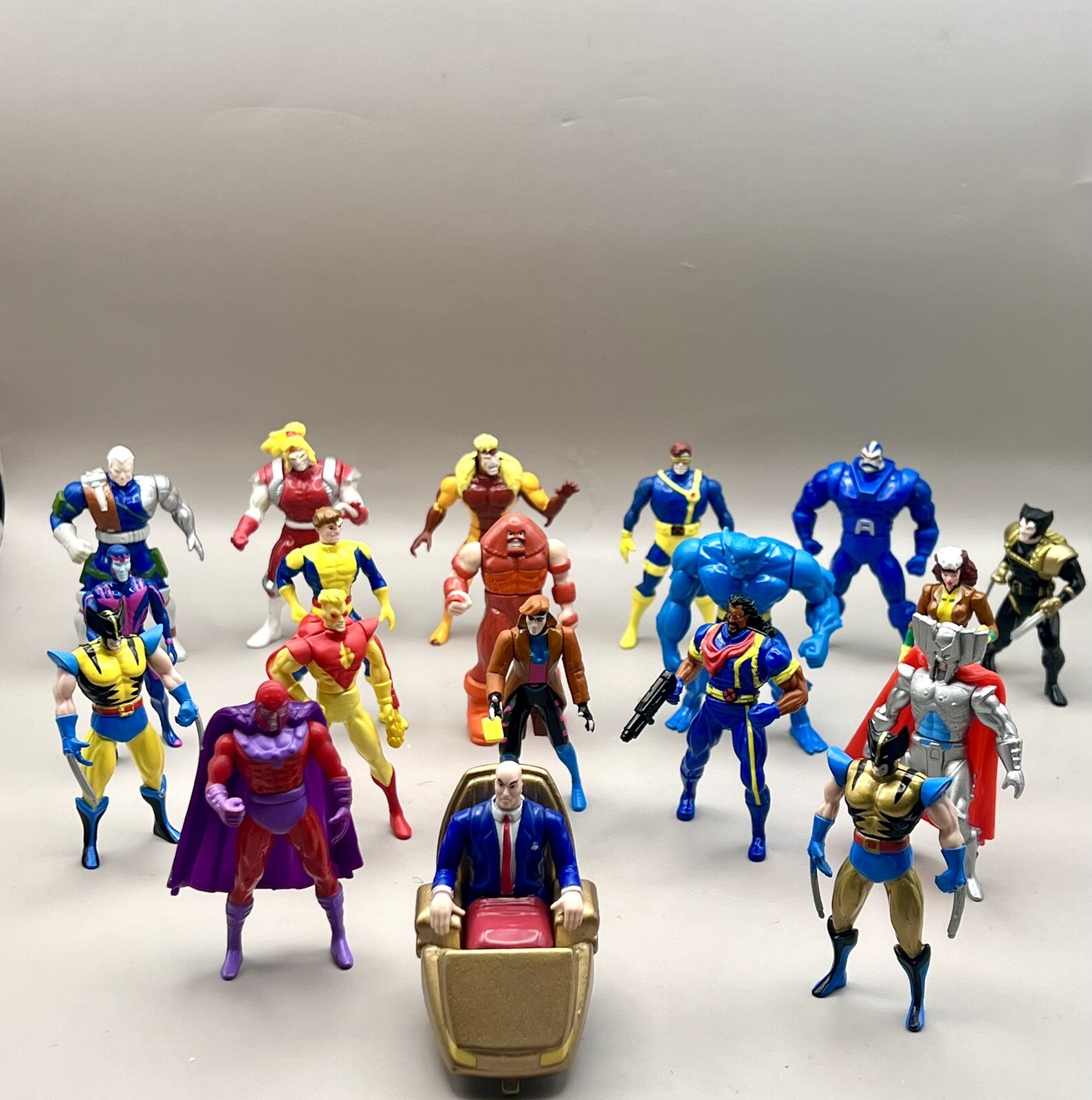 BUNDLE ~ 18 Marvel Die-cast 2.5
