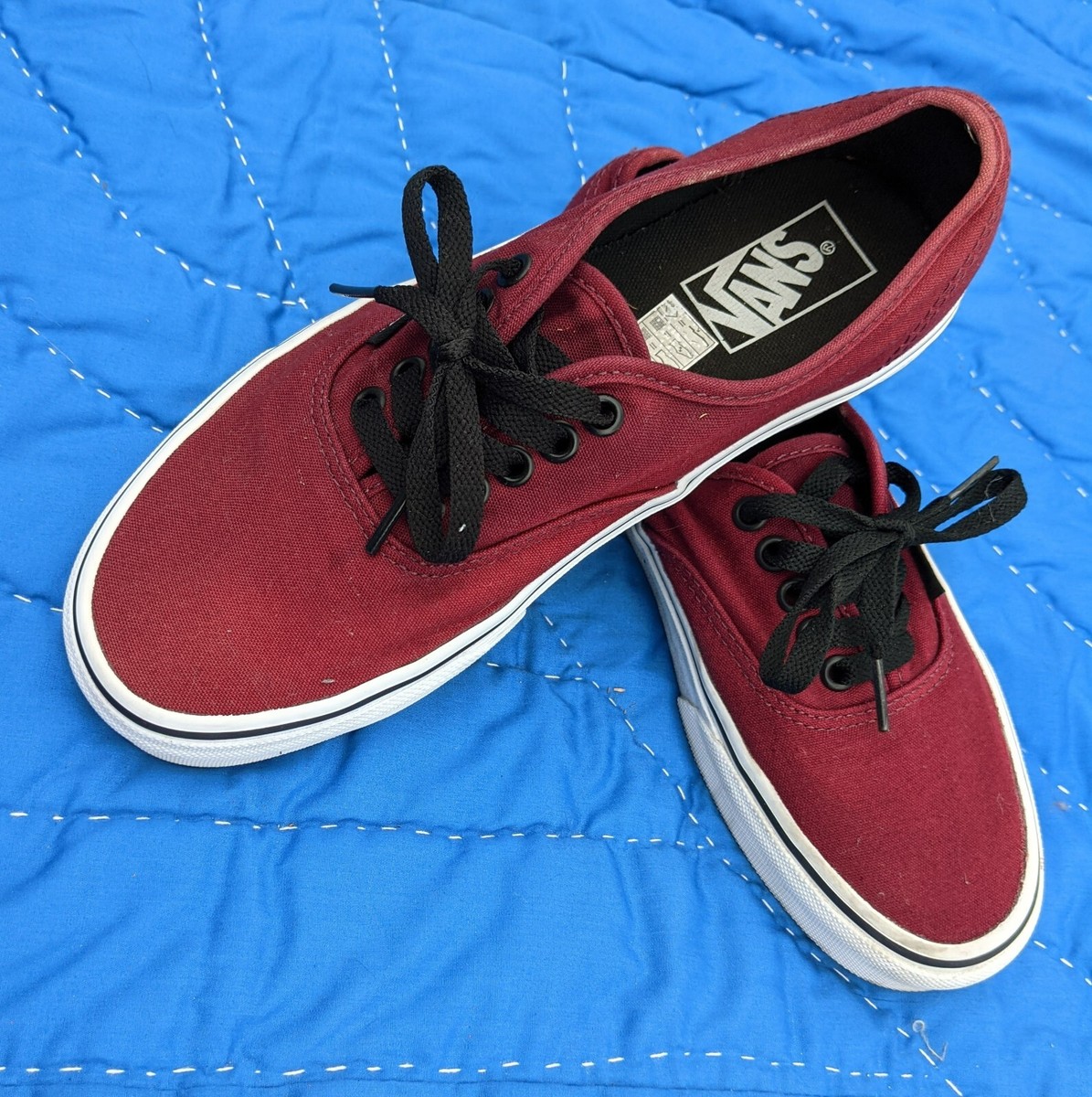 VANS LoPro Burgundy Canvas Lace Up Low Top Skate Shoes Mens  display picture 2
