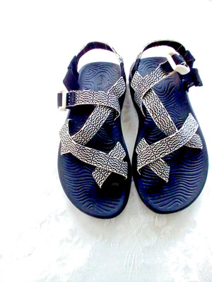 Chaco Womens Z/Volv 2  Cloud  Sandals Size 8 Ecotread Verdent Black Trac Wet/Dry