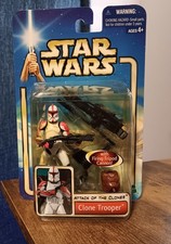 Star Wars AOTC EPII Clone Trooper '02  17  slight yellowing