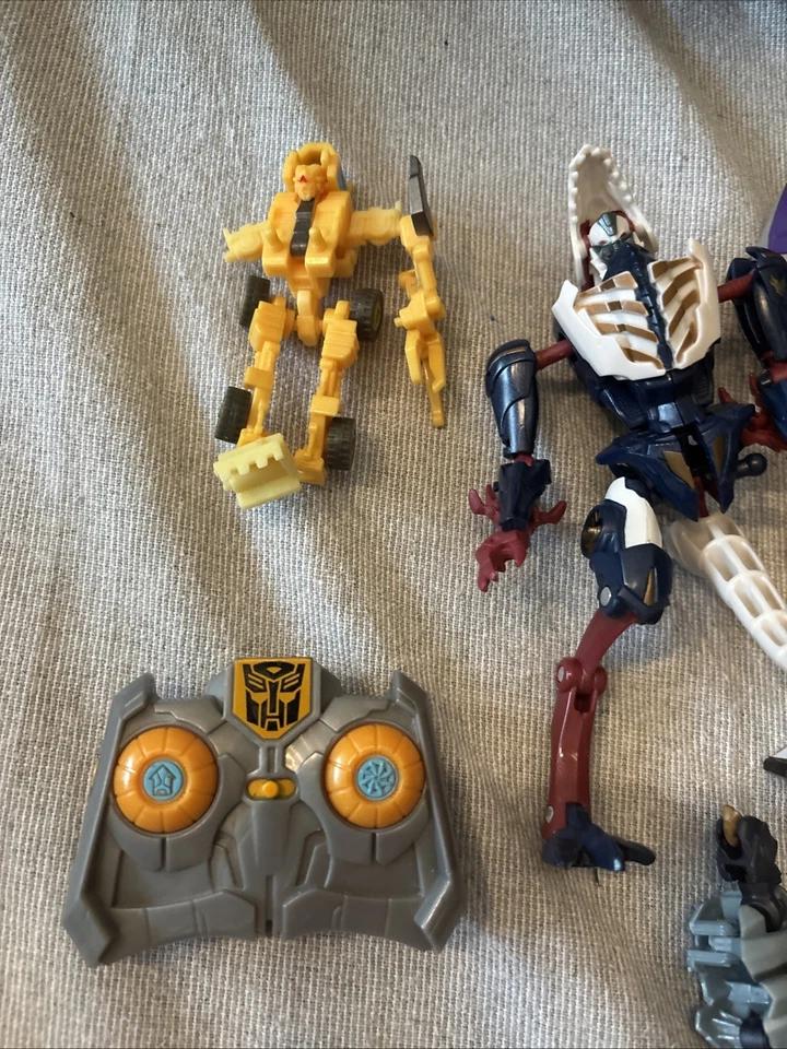 Lote de PIEZAS Transformers Cazadores de Bestias Skylynx Devastador Fractura Autobots Foto 3 de 3