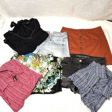 Lot Of 8 Women  s Tops/Shorts Spring Summer Size M Clothing Bundle P J Shirt Sz L